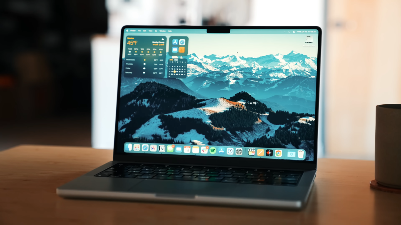 Màn hình sắc nét Macbook Pro M2