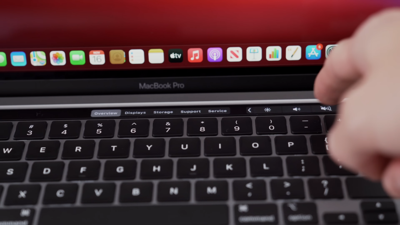 Touchbar đa dụng - trackpad làm việc thoải mái