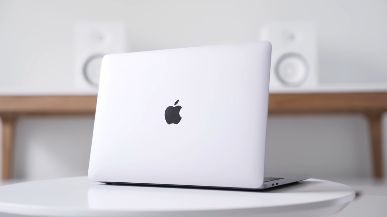 Thời lượng pin Macbook pro intel