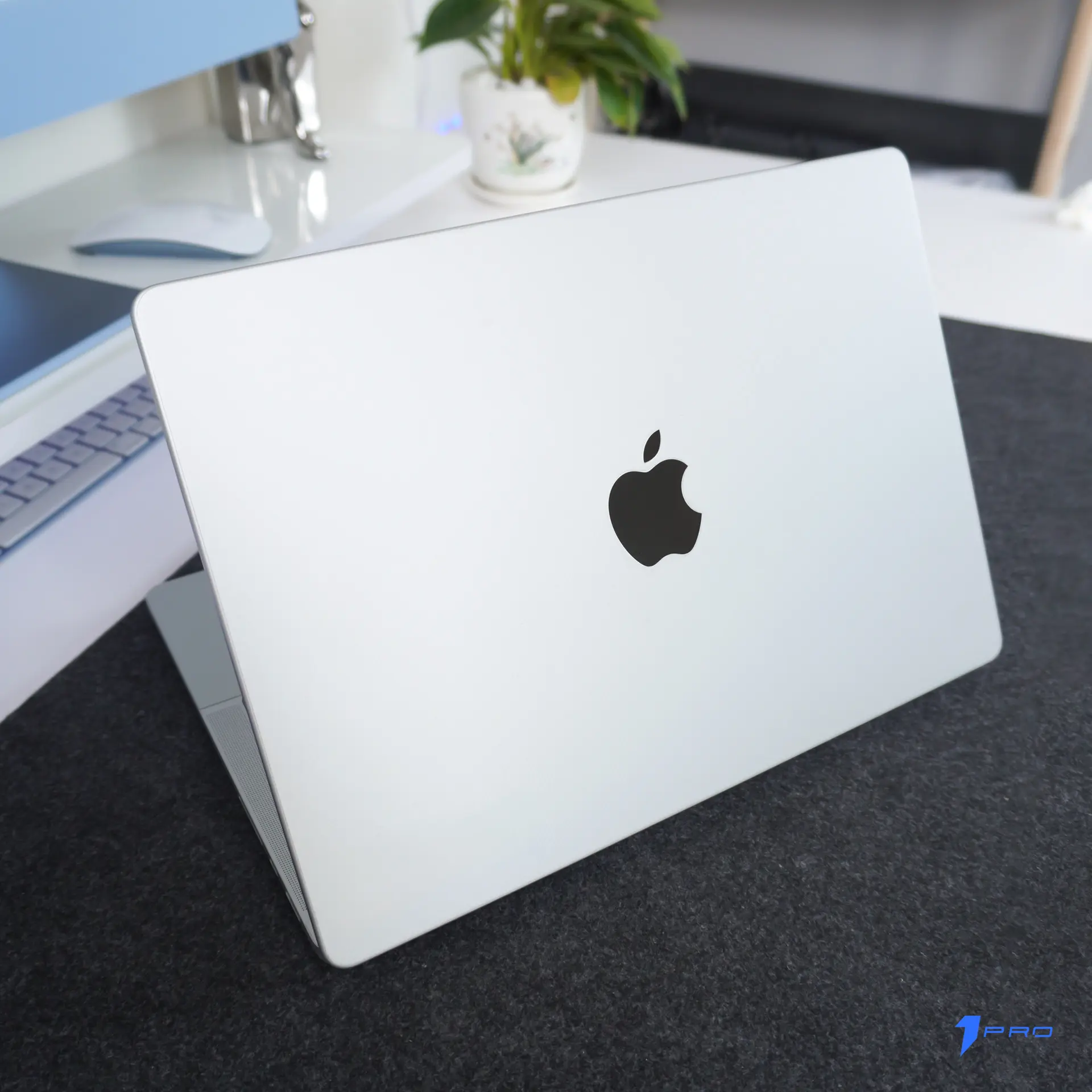cách chia đôi màn hình macbook