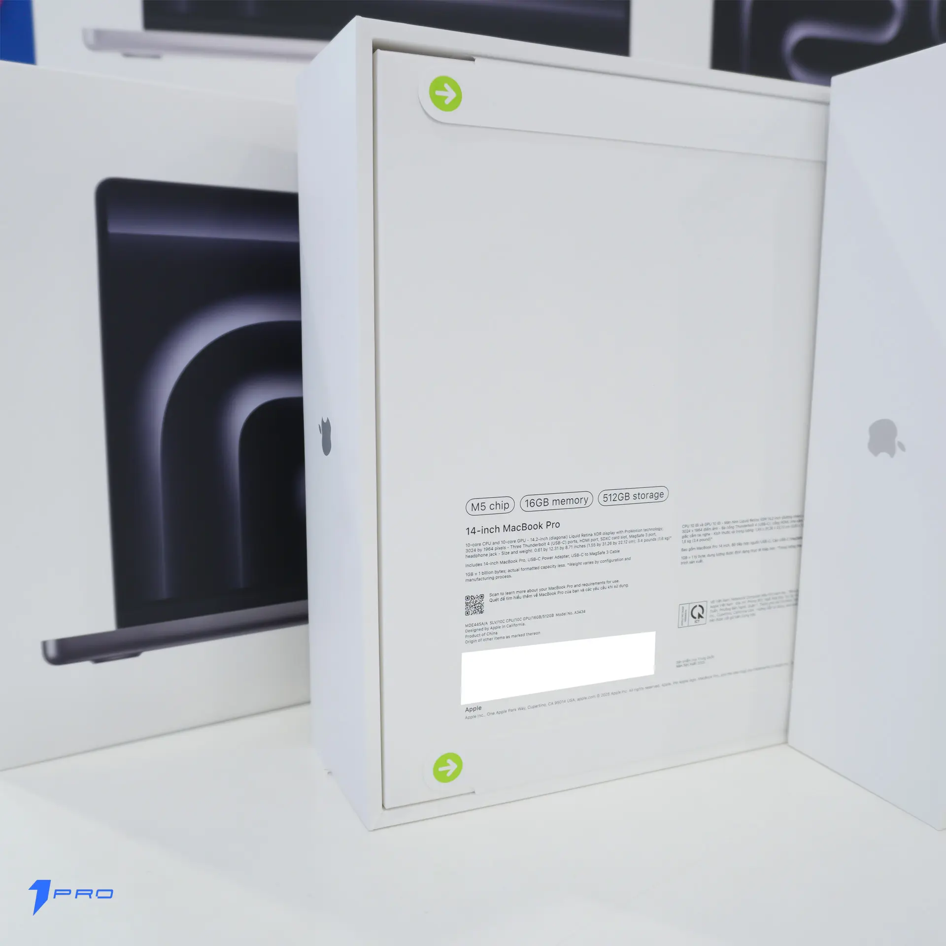 Biểu đồ so sánh thời lượng pin macbook pro m5 với các dòng cũ