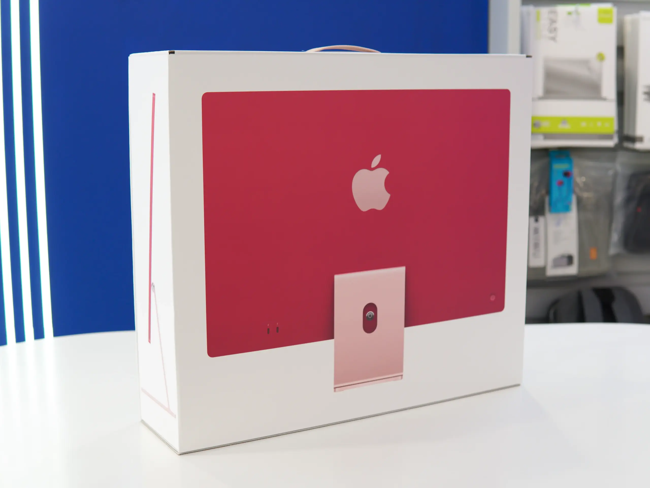 Steve Jobs giới thiệu iMac G3 màu Bondi Blue cứu Apple.